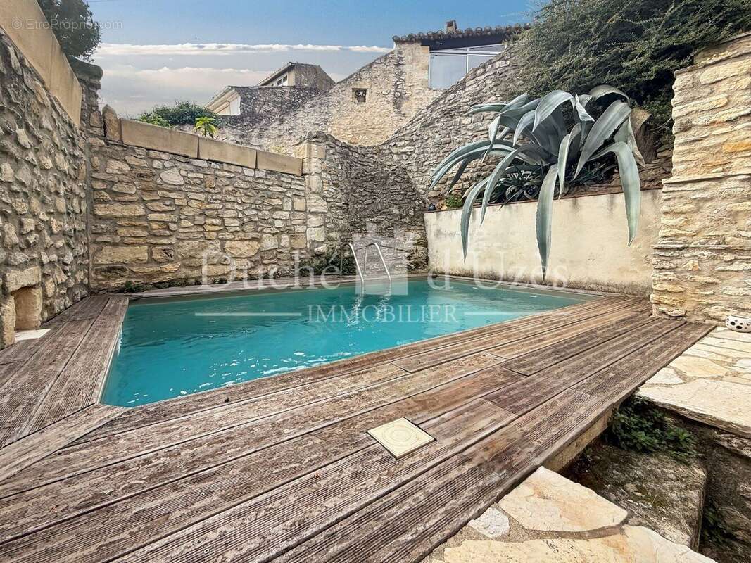 Photo 8 - Maison à ARAMON