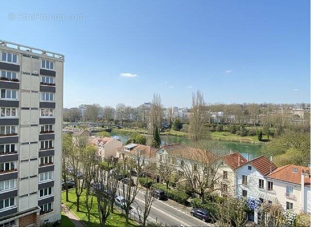 Appartement à MAISONS-ALFORT