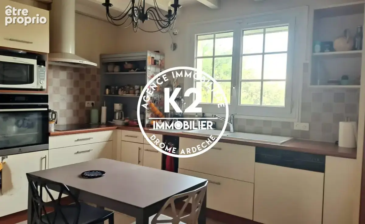 Maison 154 m² à Espeluche  - photo 8