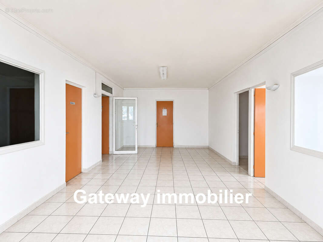 Commerce à GANNAT