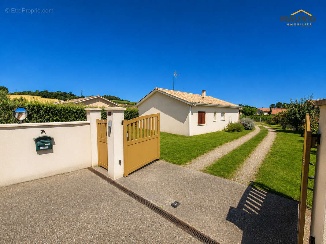 Maison récente de plain-pied   102 m2   nomre PMR - photo 2