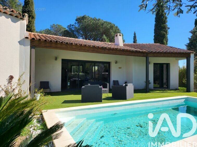 Photo 1 - Maison à PLAN-DE-LA-TOUR