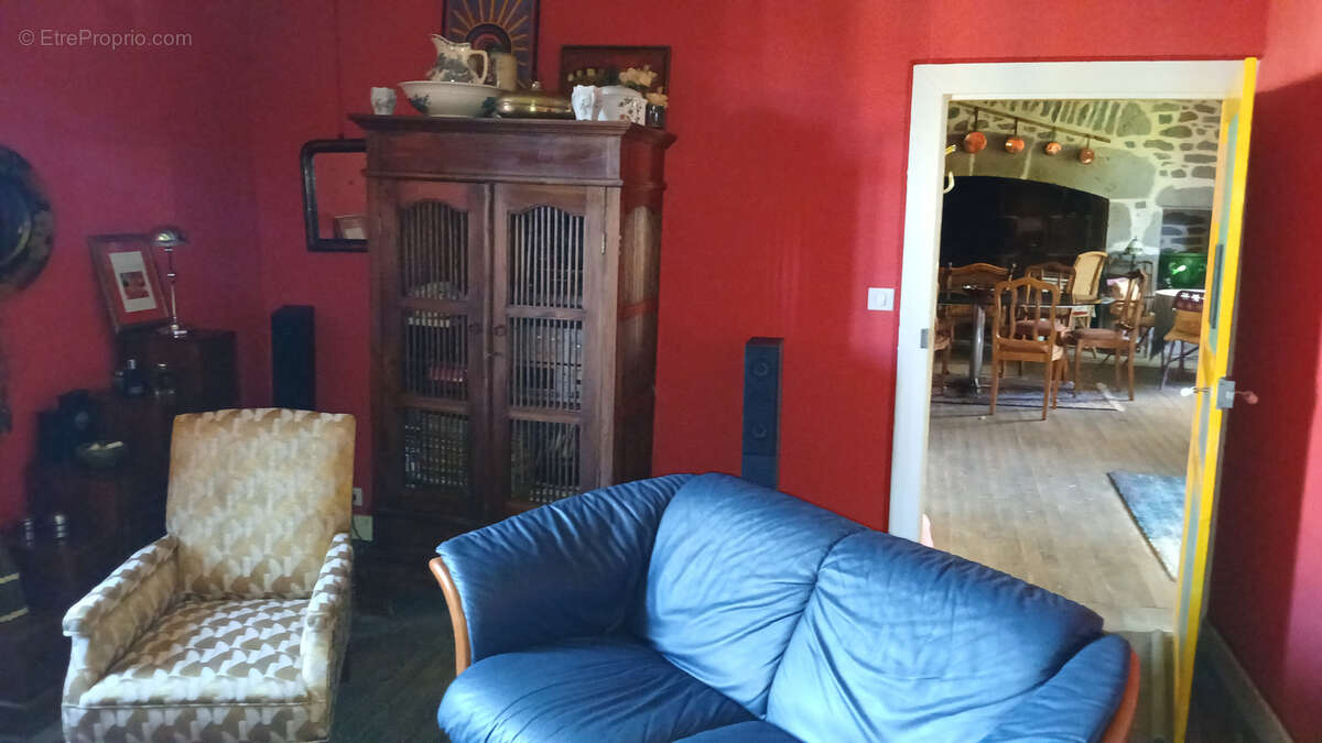 Maison à ALLY
