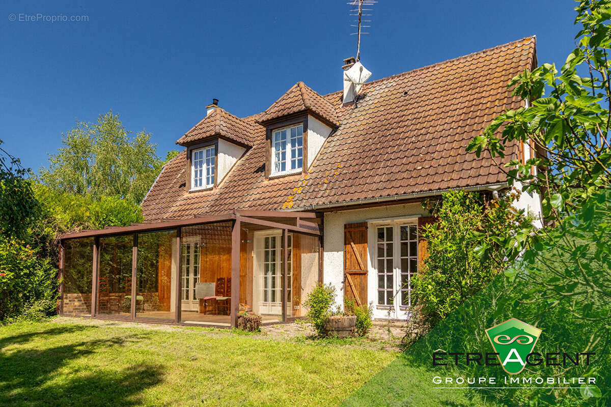 Maison à ARNIERES-SUR-ITON