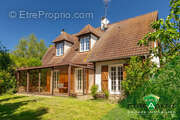 Maison à ARNIERES-SUR-ITON