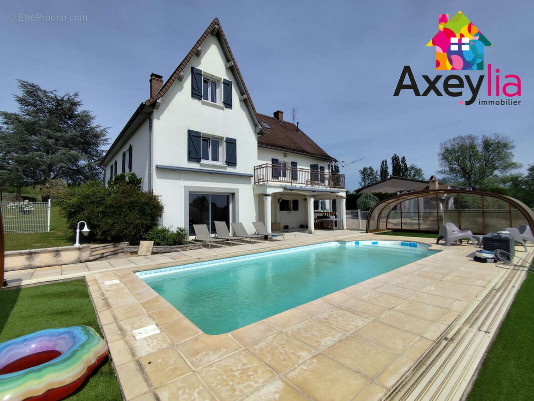 Maison à CHALMOUX