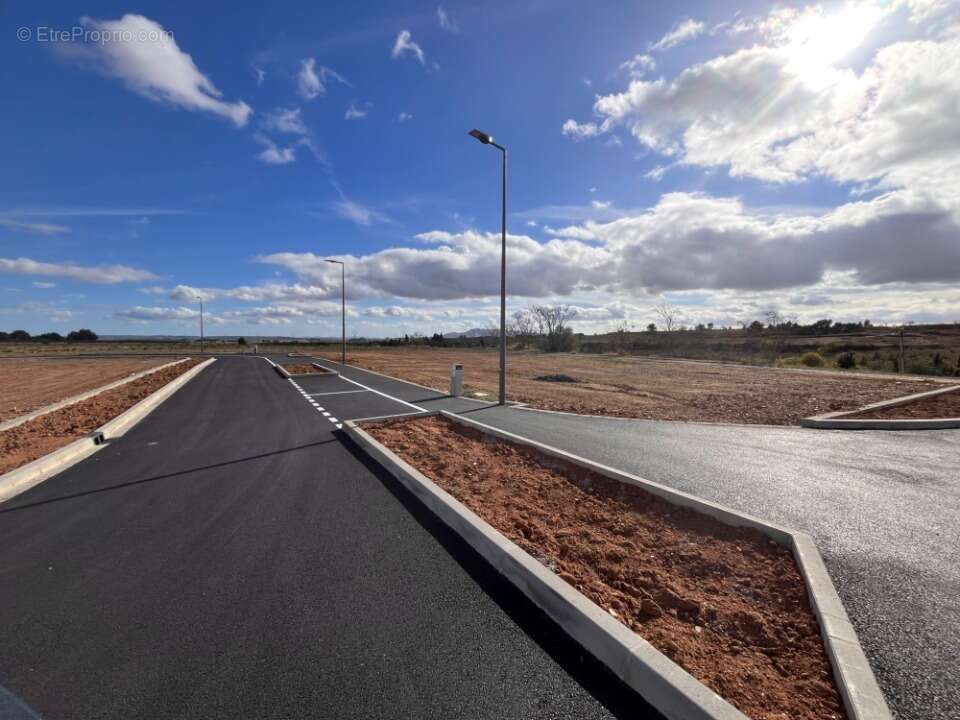 Terrain à RIEUX-MINERVOIS