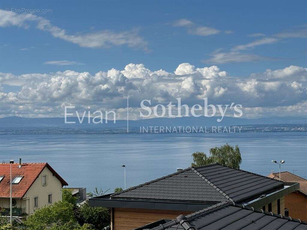 Appartement à NEUVECELLE