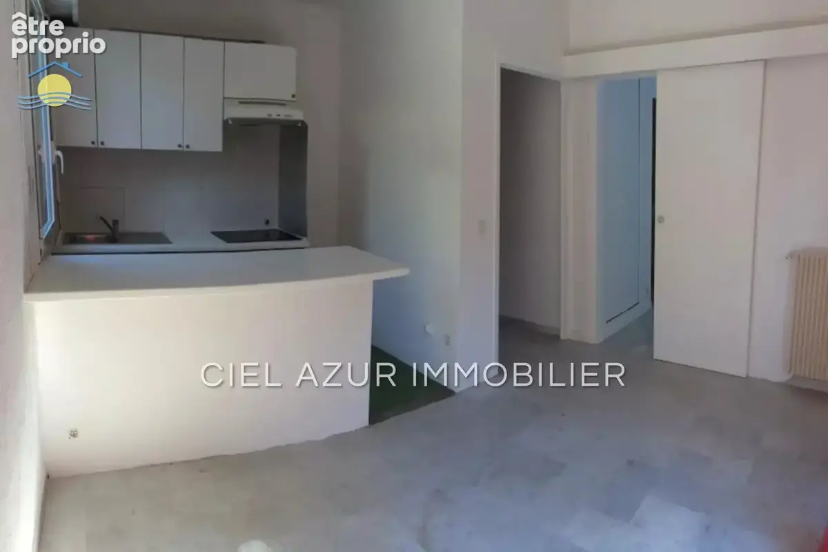 Appartement 27 m² à Antibes  - photo 4