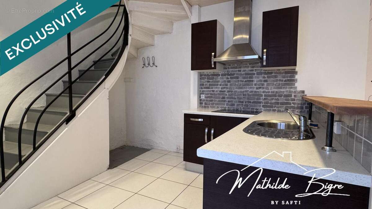 Photo 2 - Maison à SAINT-GERMAIN-LEMBRON