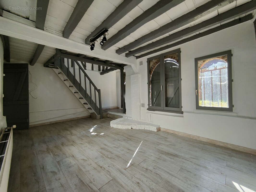 Maison à BEAUVAIS