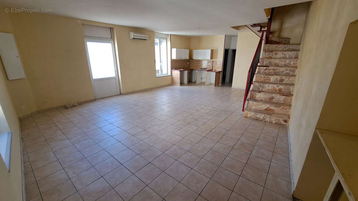 Appartement à GANGES