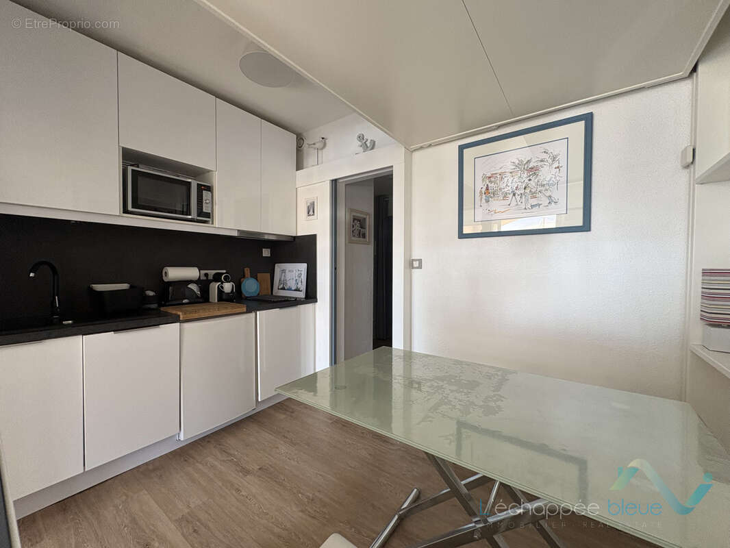 Appartement à HYERES