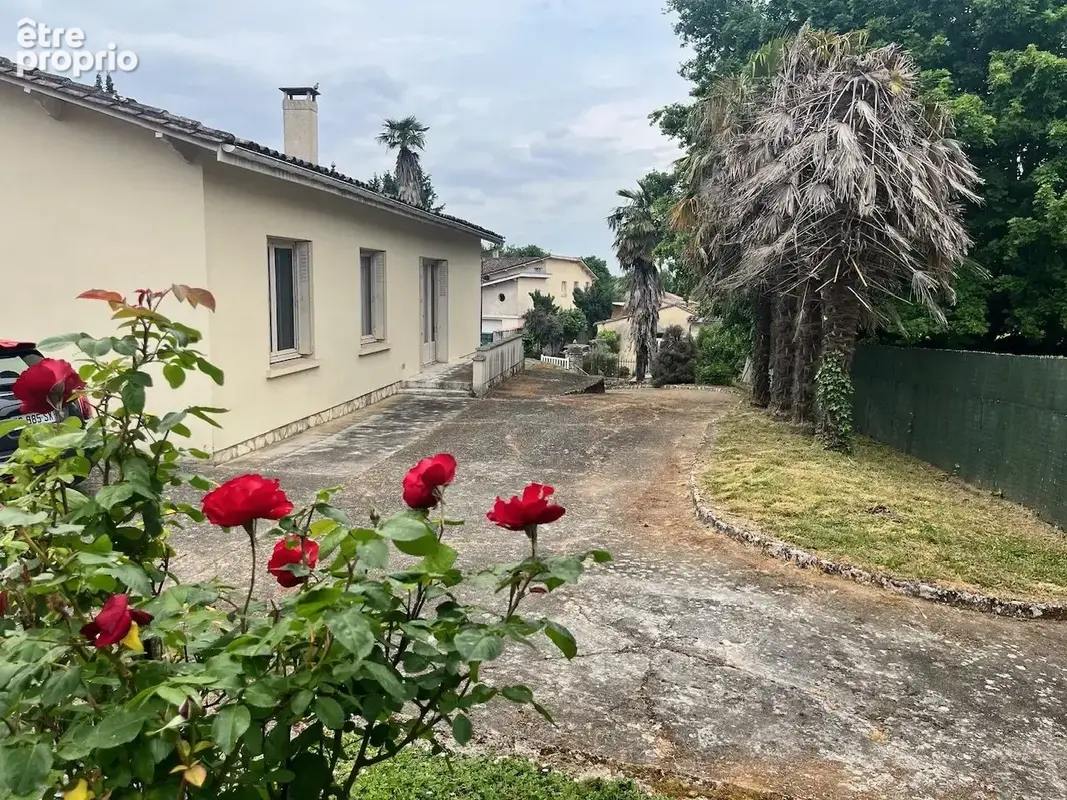 Photo Maison à La Sauve au prix de 249 000€