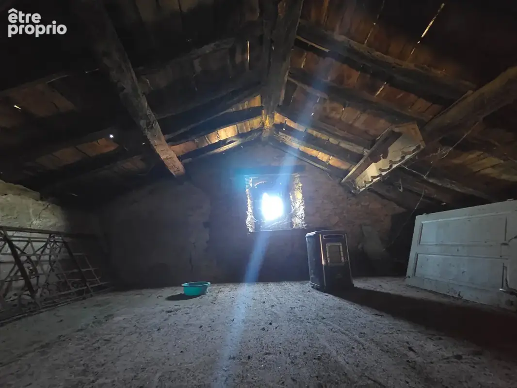 Maison de caractère en pierres dans un hameau calme - photo 24