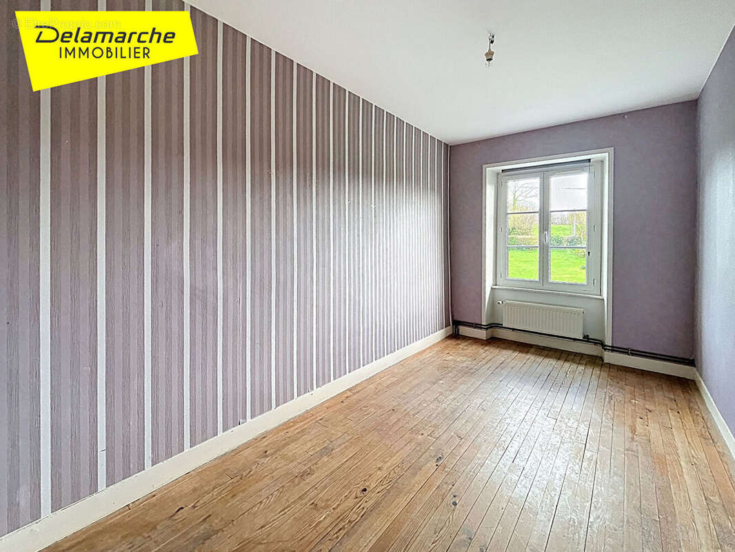 Maison à SAINT-SAUVEUR-LENDELIN