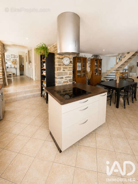 Maison 101 m² à Pleyben  - photo 9