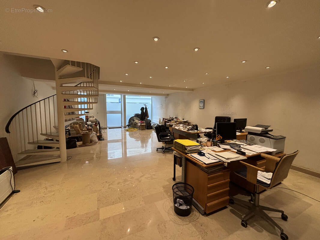 Appartement à PARIS-19E