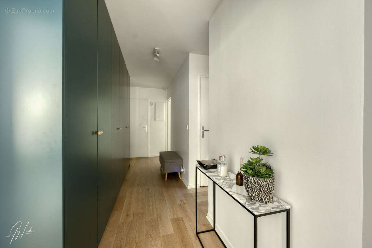 Photo 8 - Appartement à BOULOGNE-BILLANCOURT