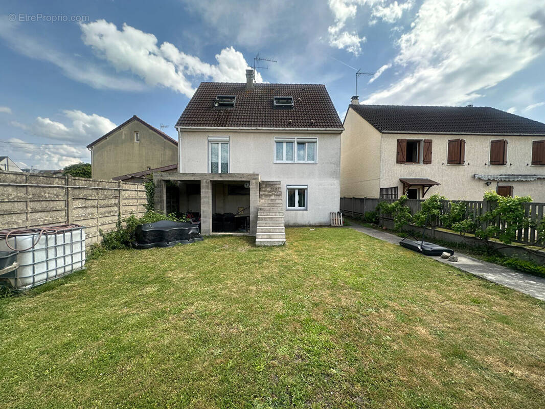 Maison à MITRY-MORY