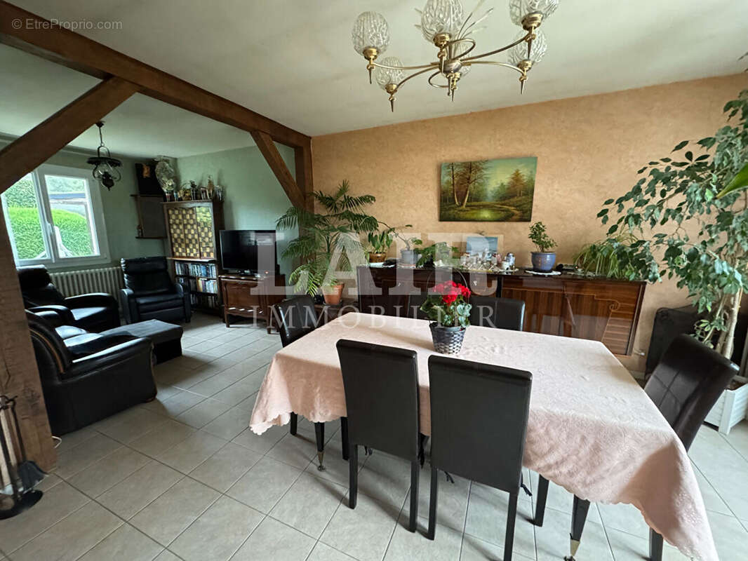 Maison à SOLIGNY-LA-TRAPPE