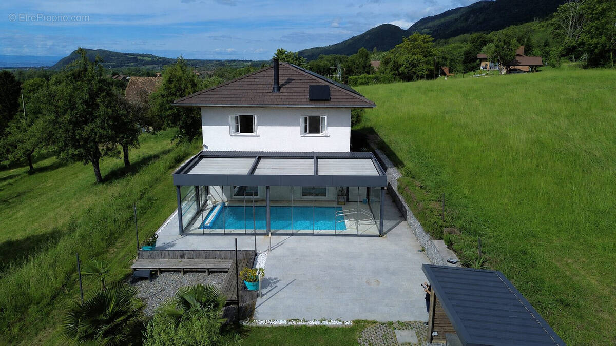 Maison à FESSY