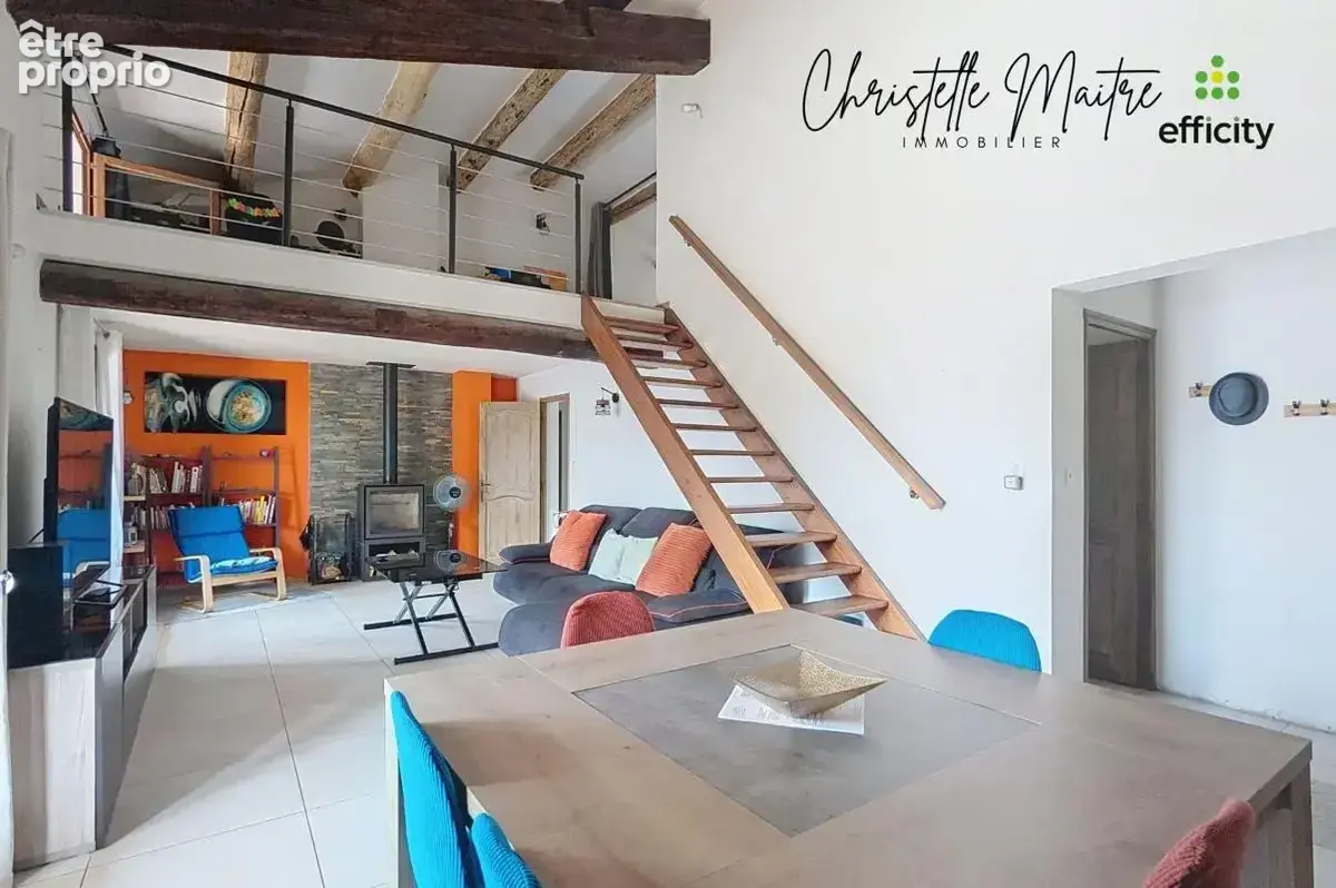 Maison 6 pièces 140 m² à vendre à Mouries (13890) - photo 2