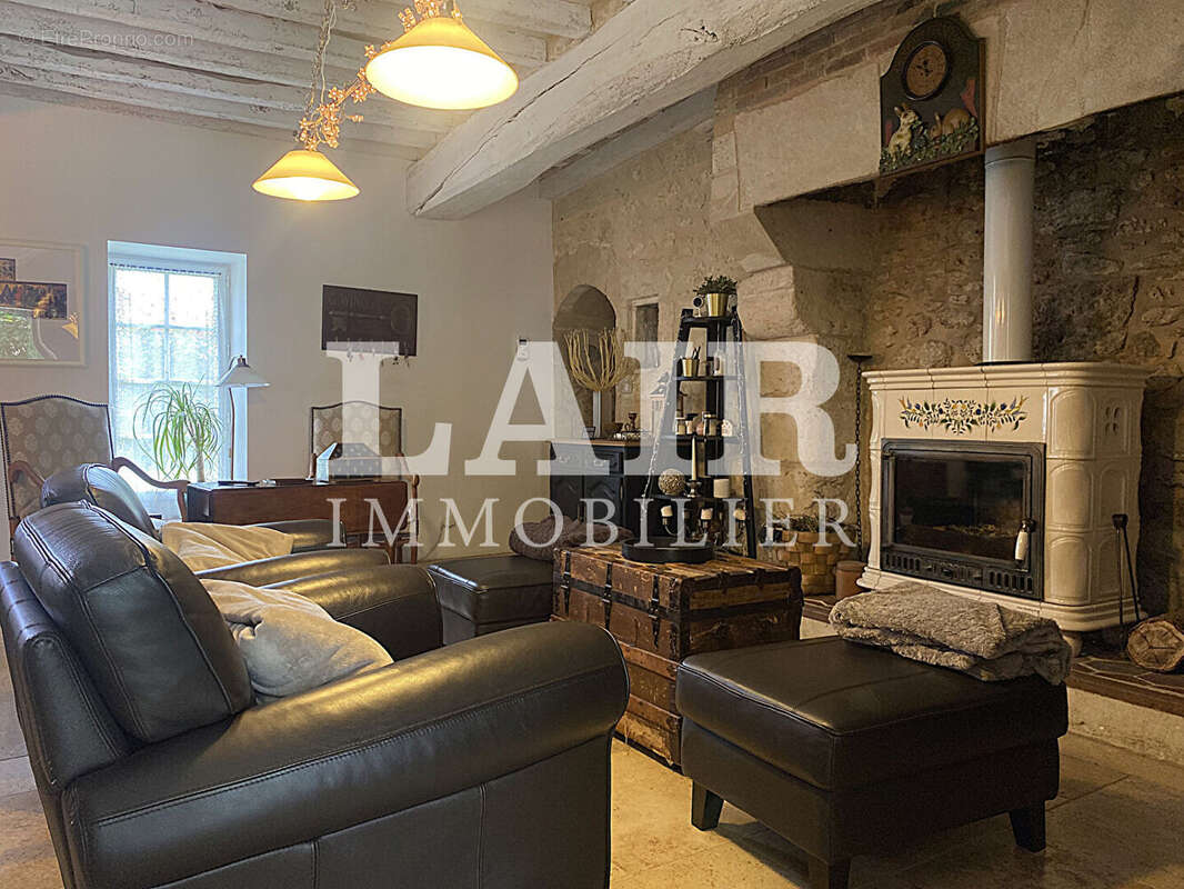 Maison à LE PIN-AU-HARAS