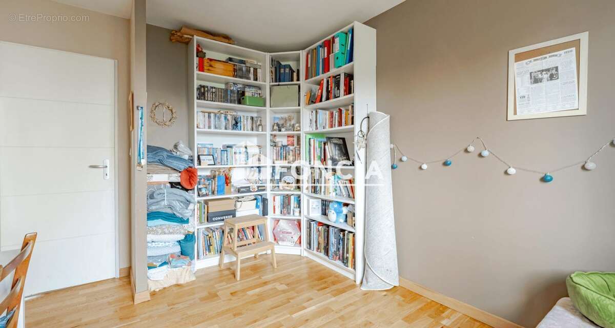 Maison à CINQ-MARS-LA-PILE