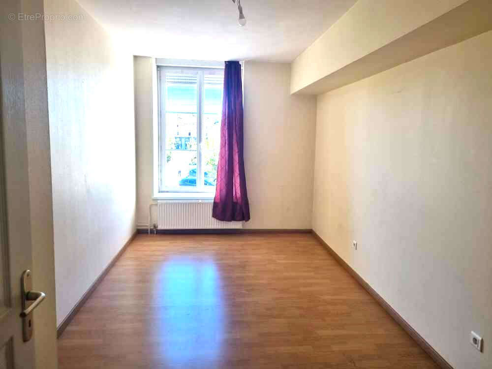 Appartement à BRUYERES