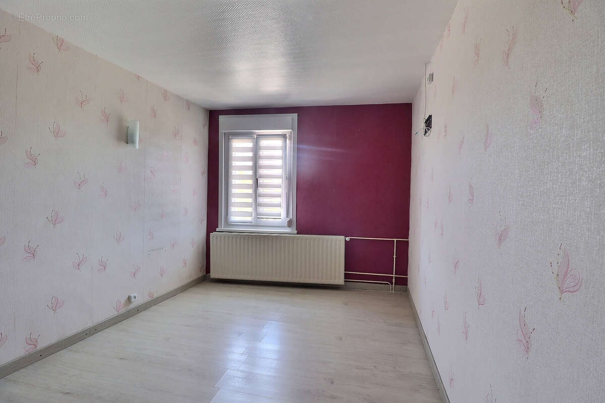 Maison à ROEULX