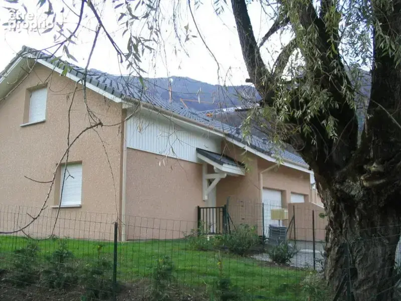 Maison Frontenex 4 pièce(s) 80 m2 - garage - photo 1