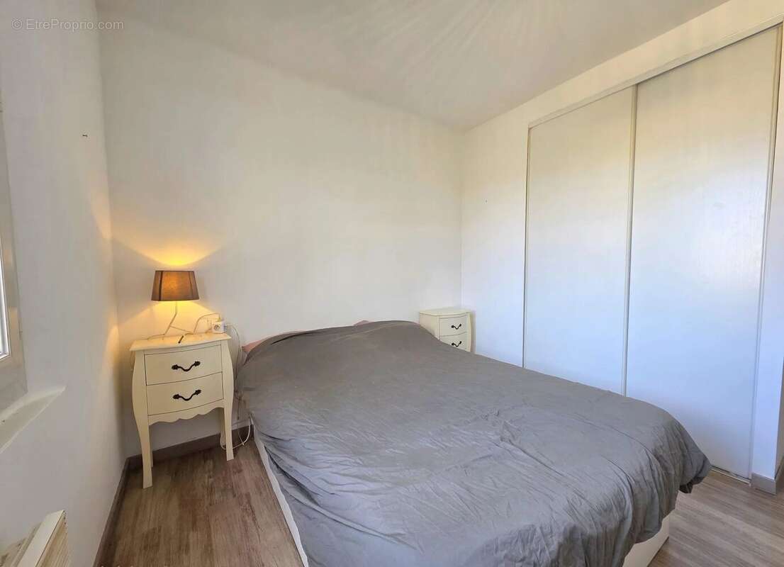 Appartement à PORT-DE-BOUC