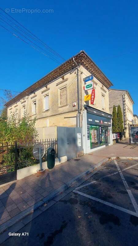 Photo 2 - Appartement à SAINT-DENIS-DE-PILE