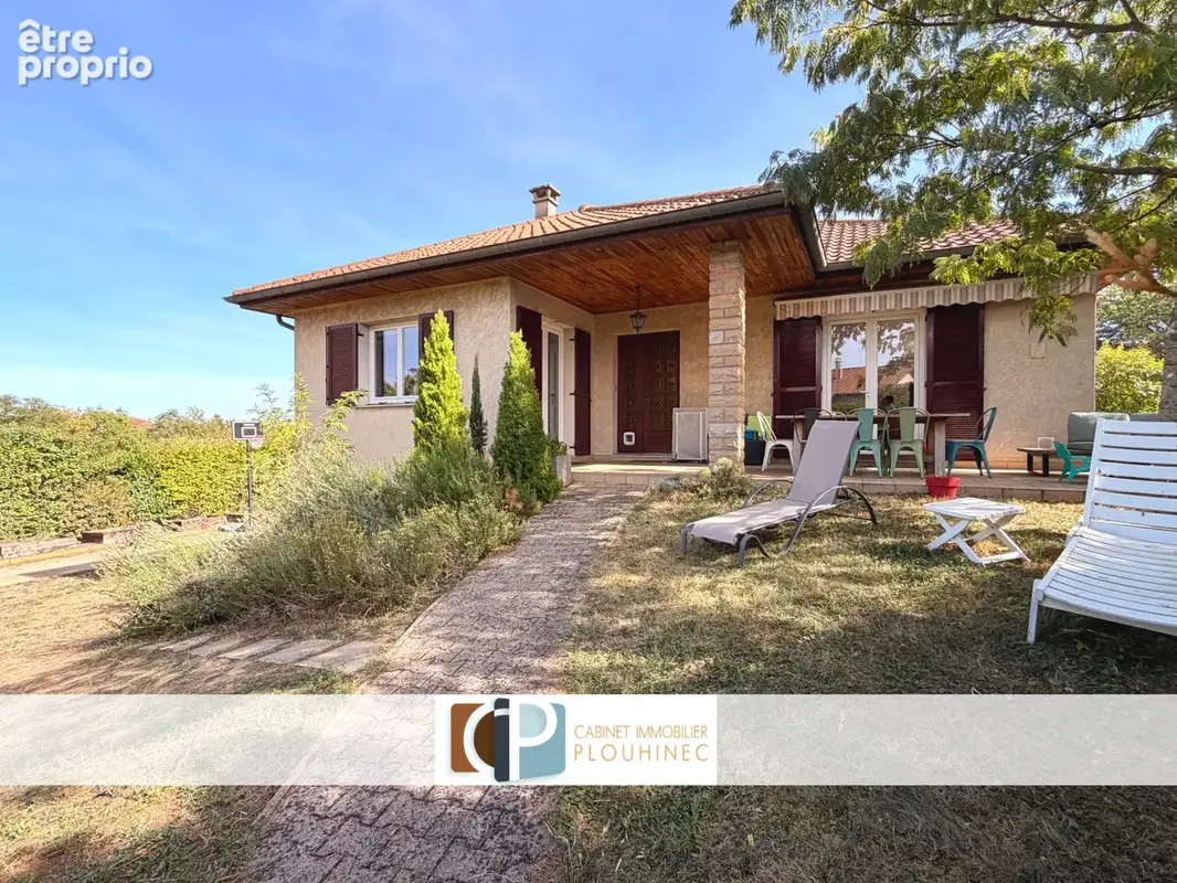 Maison à vendre   Flacé-lès-Mâcon   138 m2   Terrain clos et arboré de près de 900 m2. - photo 5