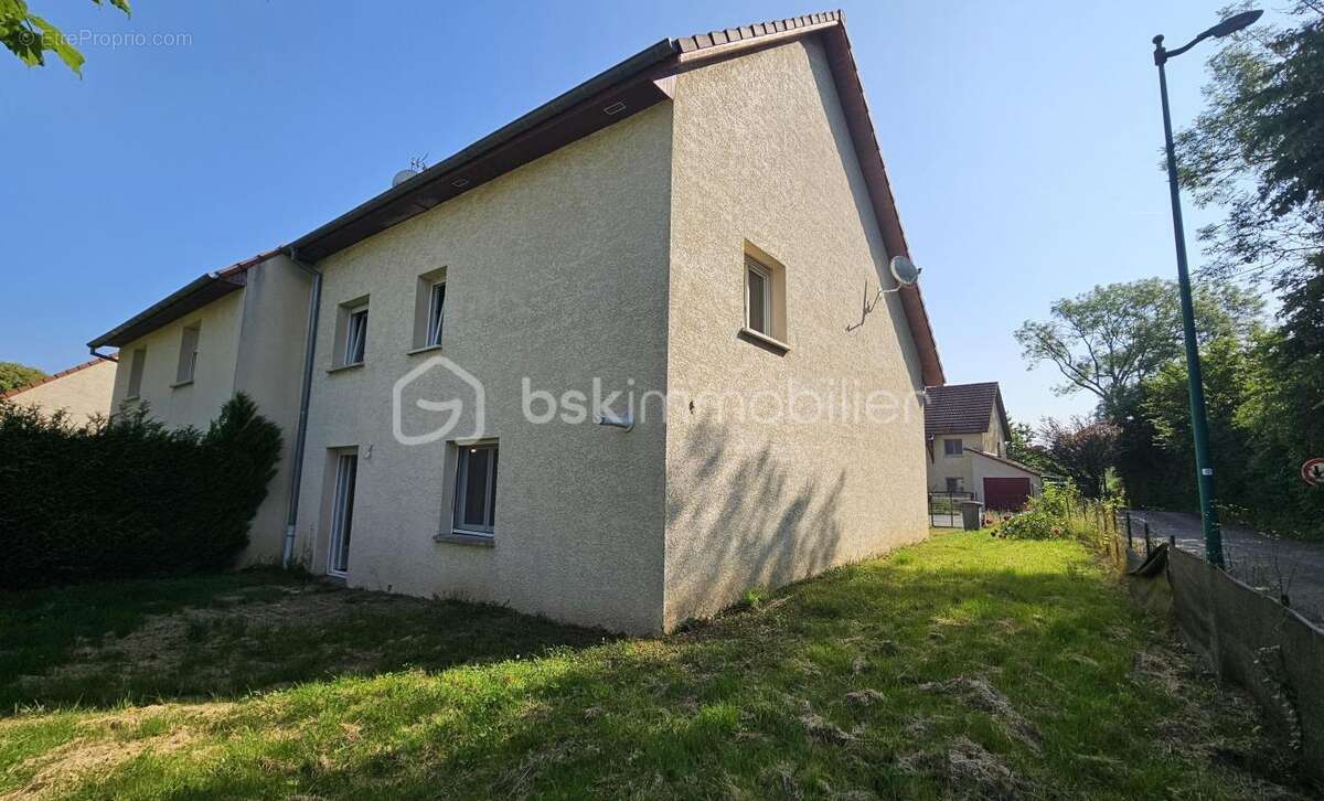 Maison mitoyenne 115 M2 sur 348 M2 terrain Foussemagne - photo 11