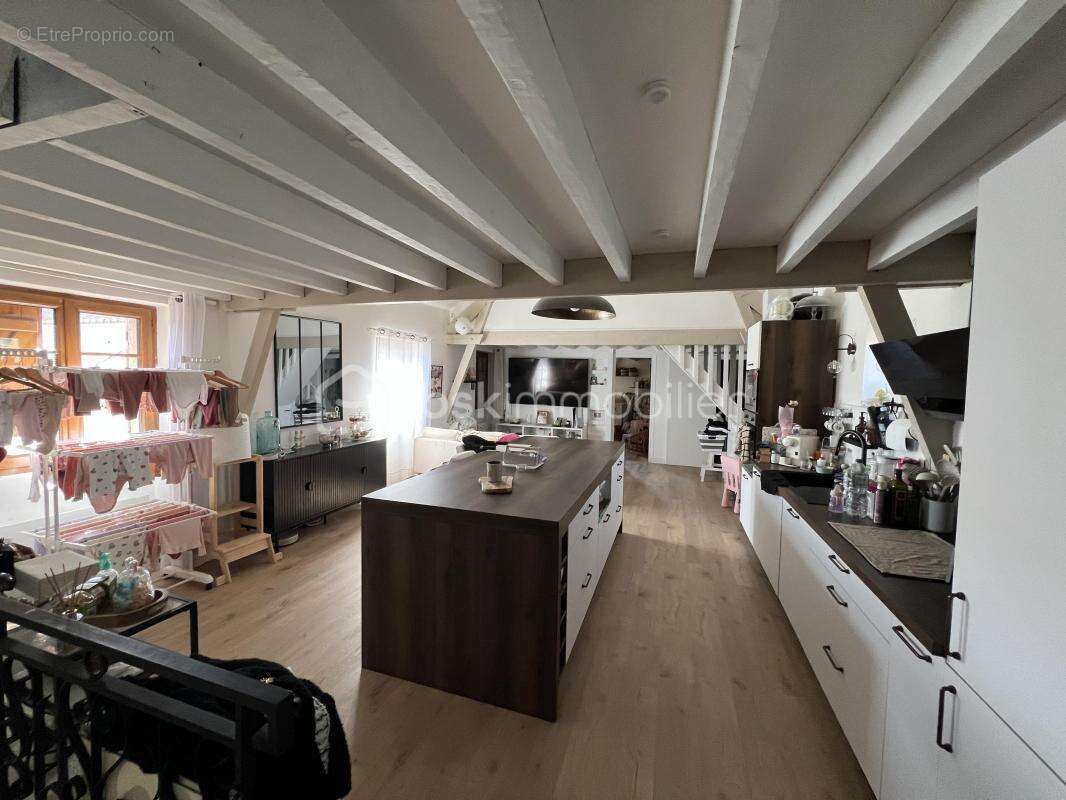 Appartement à SERVON