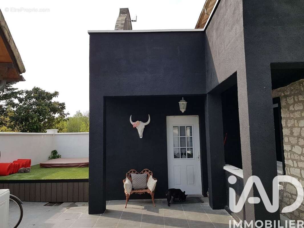 Photo 2 - Maison à MORET-SUR-LOING