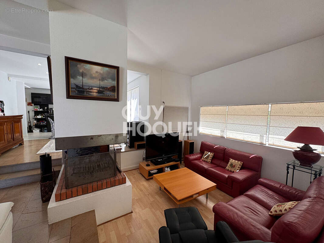 Maison à LE CREUSOT