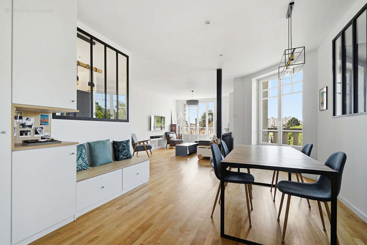 Appartement Saint Germain En Laye 5 pièce(s) 105 m2 - photo 2
