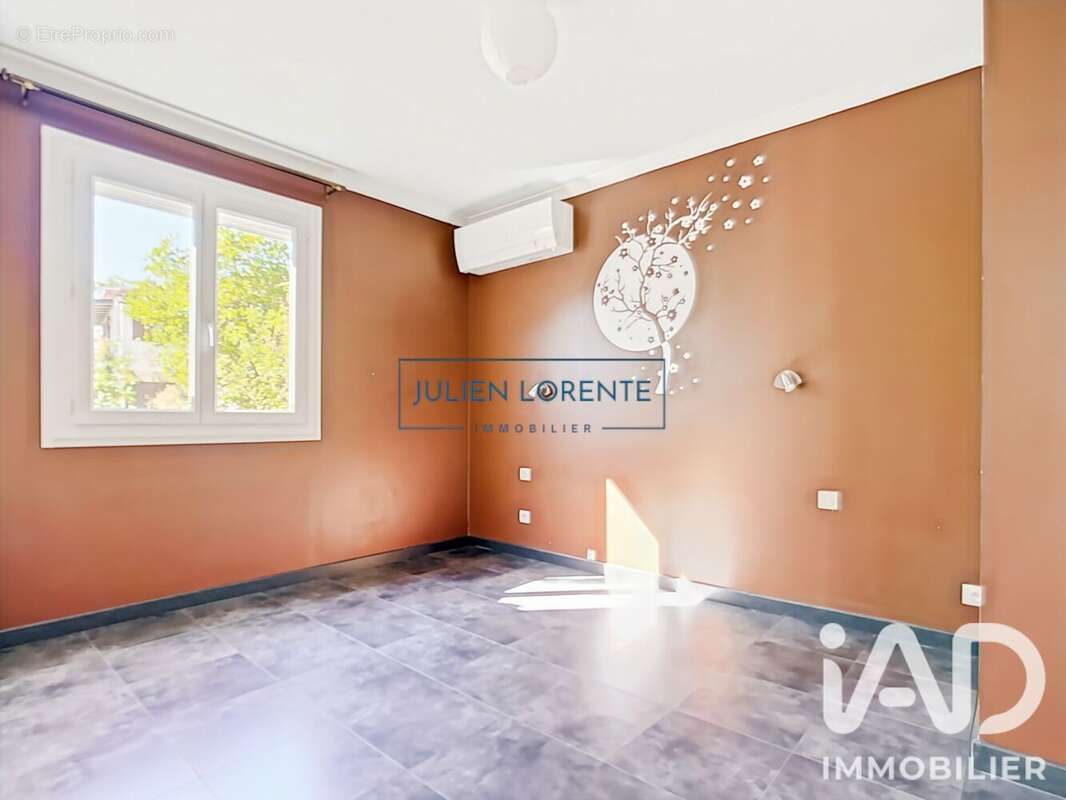 Maison 87 m² à Pierrerue  - photo 8