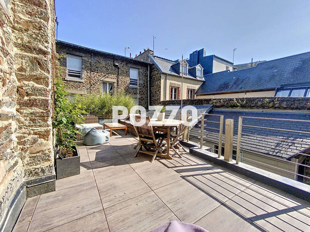 Maison T5 (138 m²) à vendre à GRANVILLE - photo 2