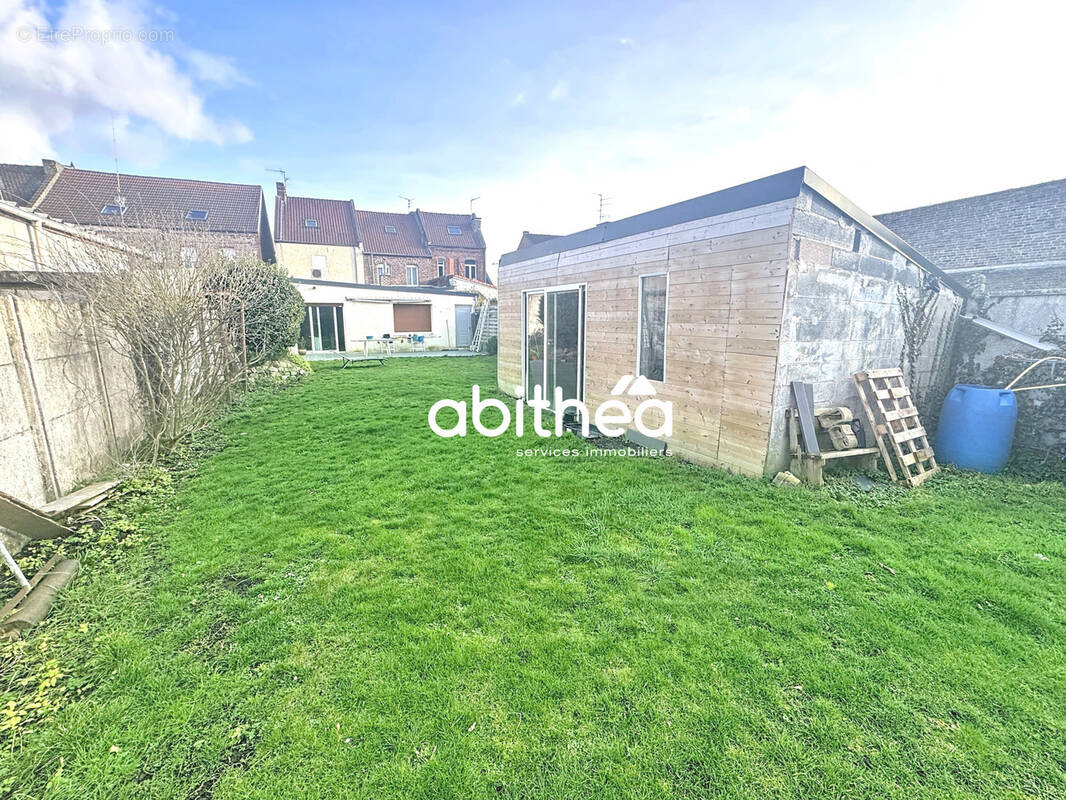 Maison à SIN-LE-NOBLE