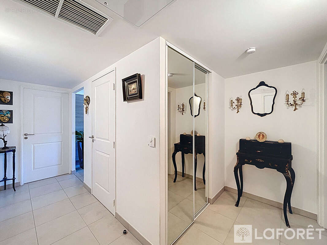 Appartement à MENTON