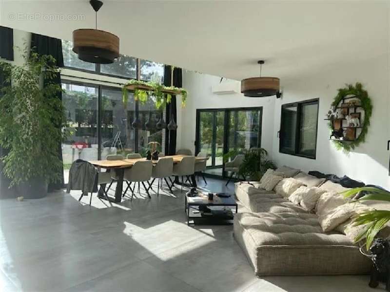 Maison à MORSANG-SUR-ORGE