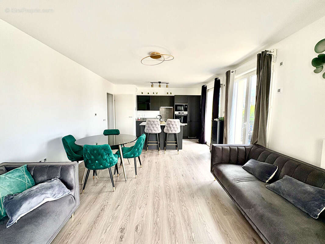 Appartement à SAINT-GRATIEN