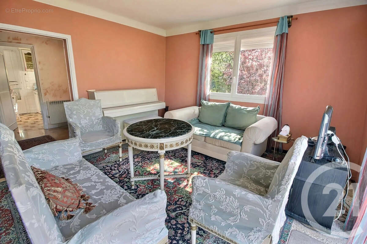 Maison 133 m² à Chateauneuf-Grasse  - photo 4