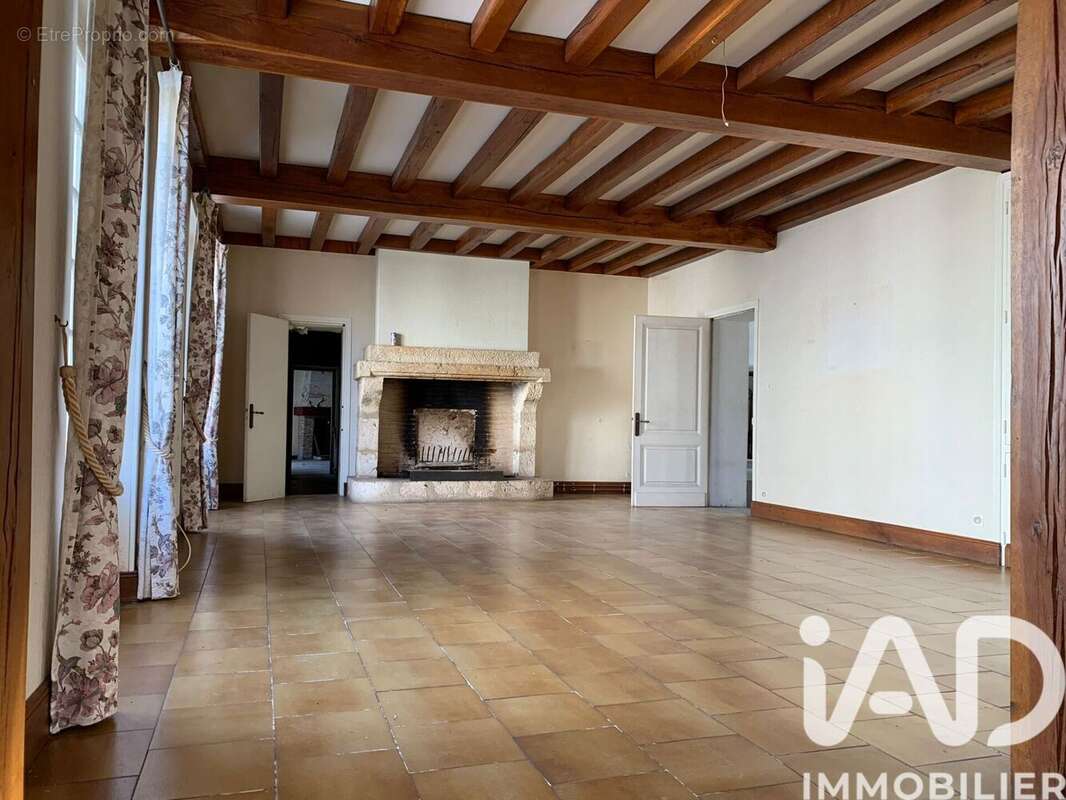 Maison 297 m² à Pomport  - photo 2