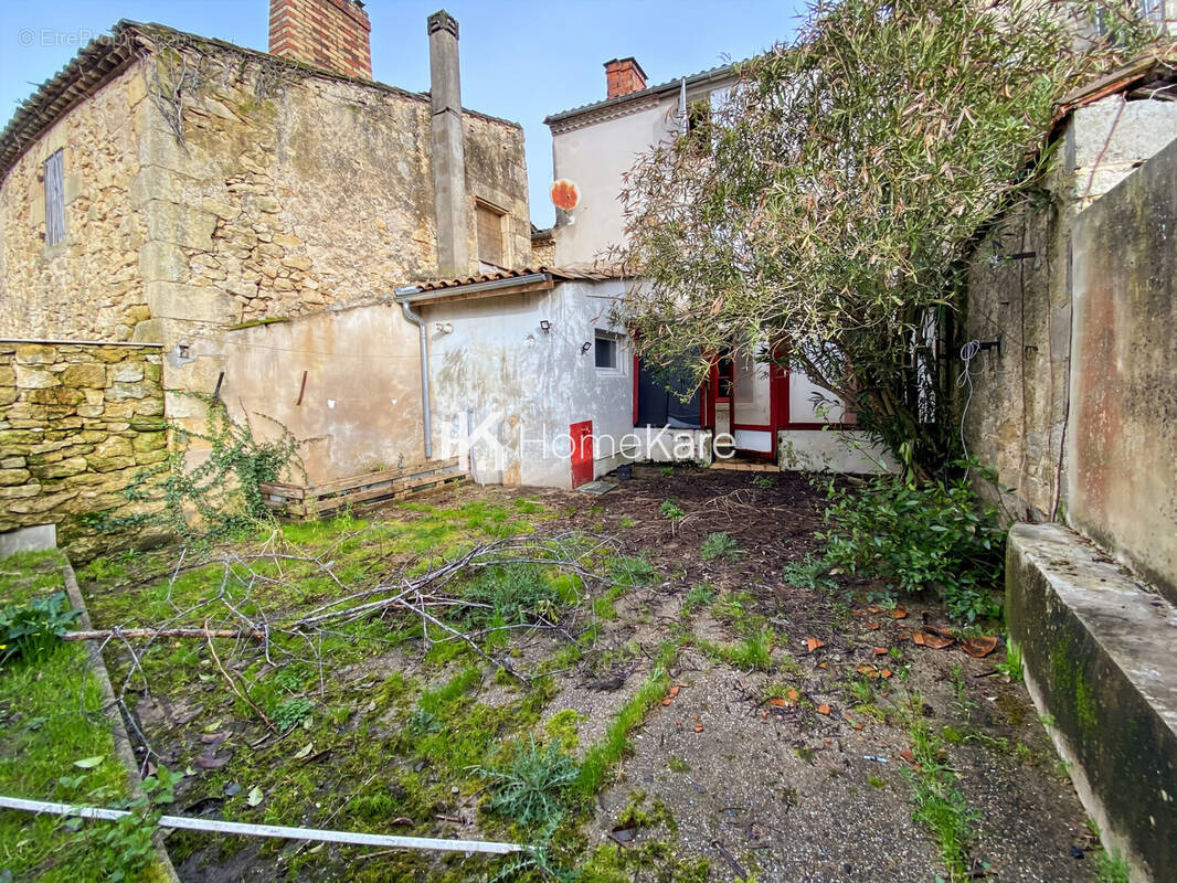 Maison à GIRONDE-SUR-DROPT