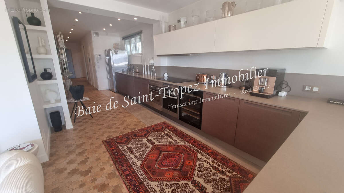 Appartement à SAINT-TROPEZ